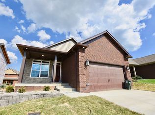 905 Leafland Pl, Elizabethtown, KY 42701