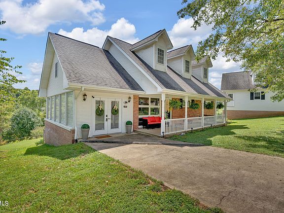 2nd image of 149 Holston Court Ln