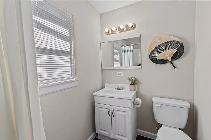 Townhomes at South Highlands — Photo 20