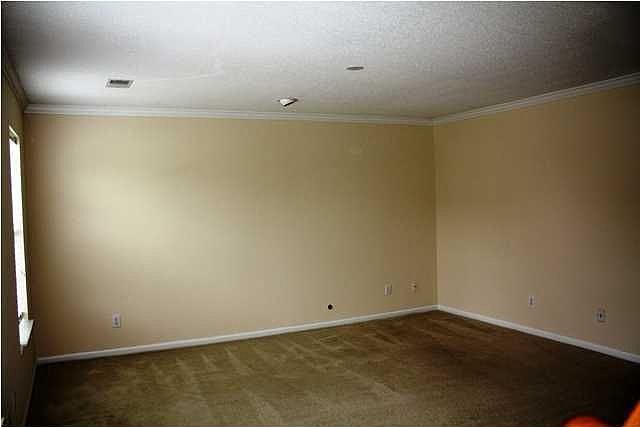 2nd image of 3320 Queensgate Way