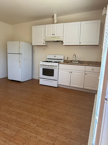 405 E Cook St #E Photo 1