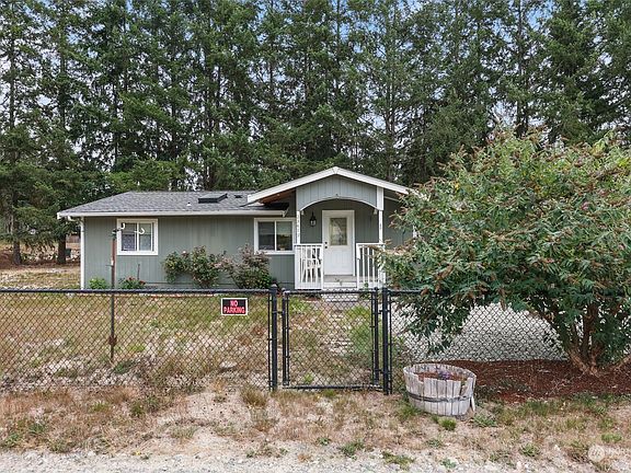3rd image of 23419 35th Avenue E