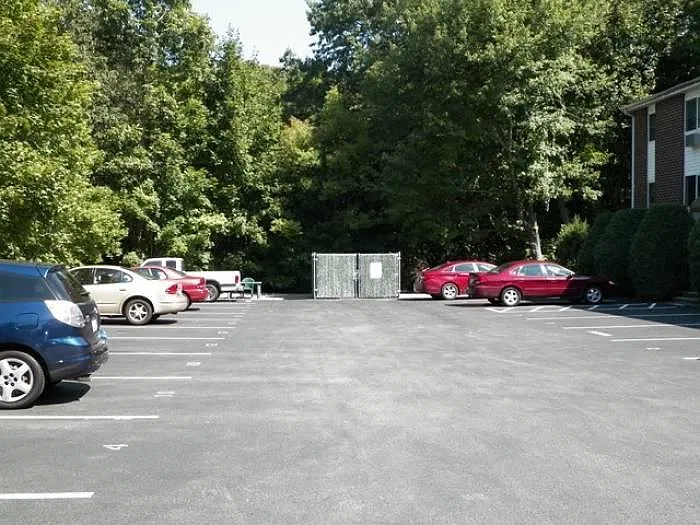 2 bed, 1000 sqft, $1,950 — Photo 3