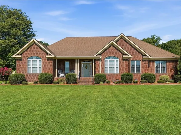 19565 Battery Park Rd, Smithfield, VA 23430