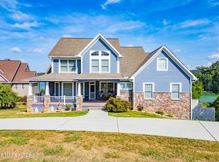 380 Fishers Loop, Sharps Chapel, TN 37866