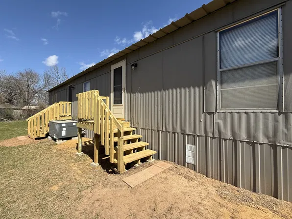 1025 E Owings St, Denison, TX 75021