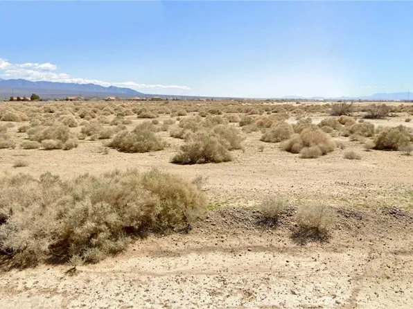 6321 N Cloud Ave, Pahrump, NV 89060