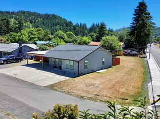 110 E Birch St, Powers, OR 97466