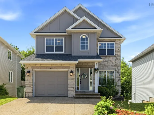 68 Walter Havill Dr, Halifax, NS B3N 0A7
