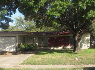 1101 Indian Hills Dr, Grand Prairie, TX 75051