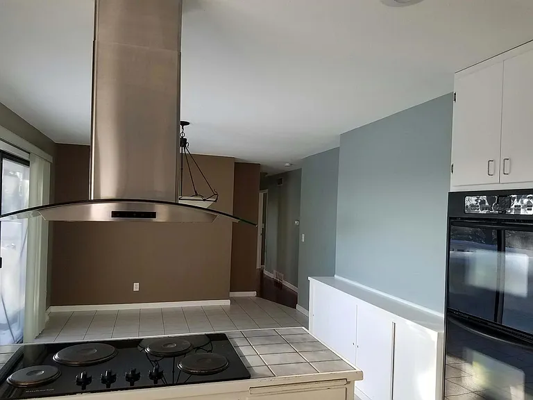 House- NW — Photo 7