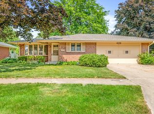 409 Lynne Ln, Belvidere, IL 61008