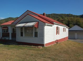 6118 Abbs Valley Rd, Bluefield, VA 24605