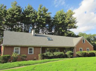 102 Phillips Brooks Rd, Westwood, MA 02090