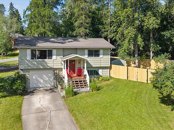 2nd image of 260 Fox Farm Ct