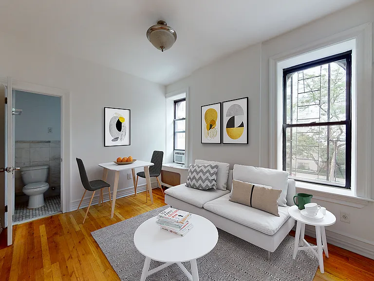 1443 York Ave #2B — Photo 1