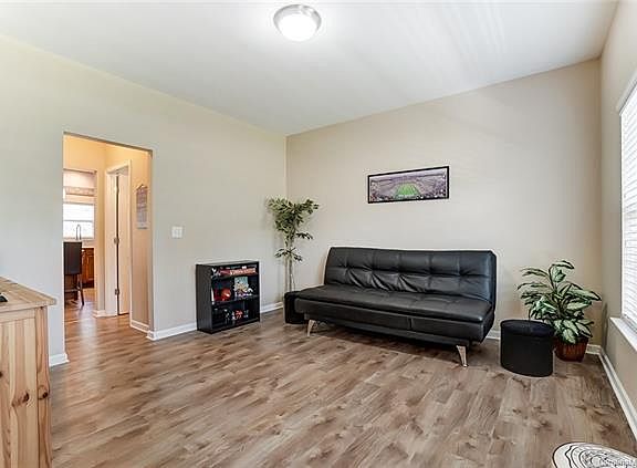 4th image of 10199 Highland Creek Cir