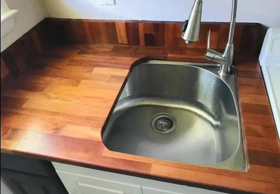 Studio, 500 sqft, $1,300 — Photo 3