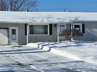 23 Bobbie Dr, Rochester, NY 14606