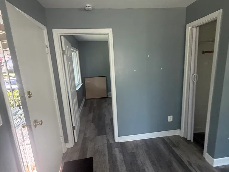 22050 Pleasant Ave #1 — Photo 5