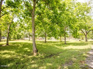 Earline Dr, Breaux Bridge, LA 70517