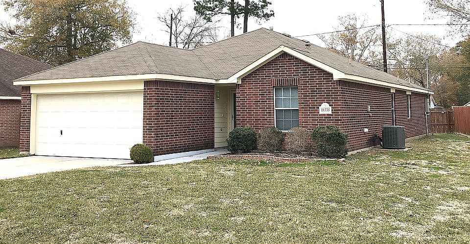 1st image of 18335 Steele Point Dr