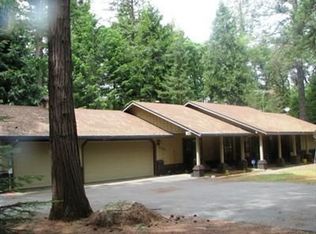 5564 Mockingbird Ct, Foresthill, CA 95631