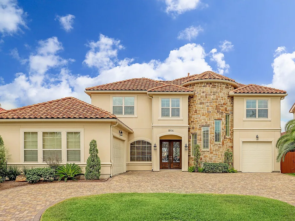 1914 Mystic Arbor Ln