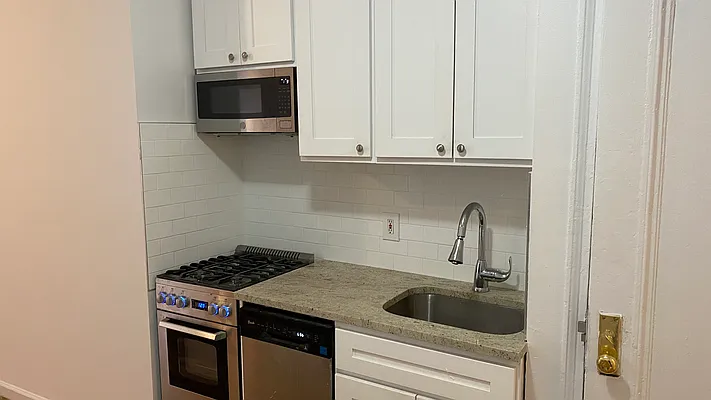 Rented by GPA Realty | media 20