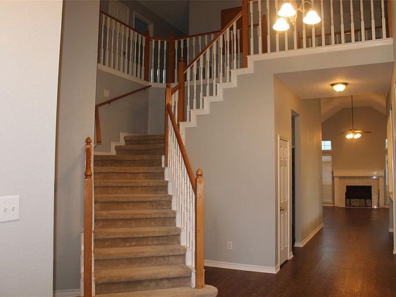 4th image of 1400 Susan Ln