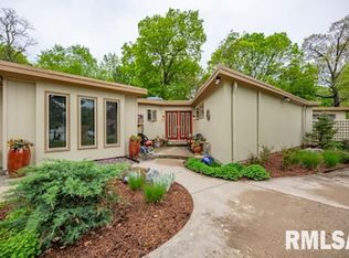 9026 N Picture Ridge Rd, Peoria, IL 61615
