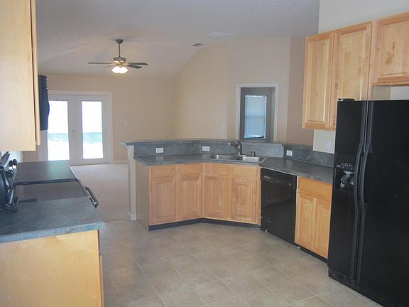 5th image of 1615 Canopy Oaks Dr