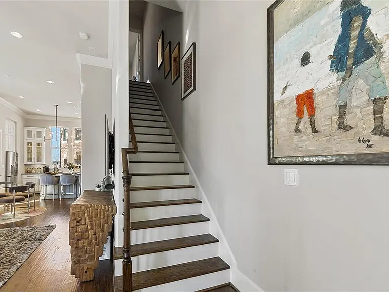 916 W Peach St — Photo 10