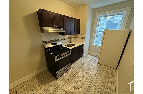 691 Elizabeth Ave #44 Photo 1