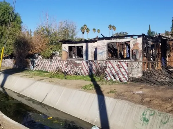 1241 W Spring St, Riverside, CA 92507