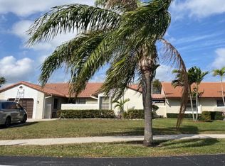44 Columbia Ct, Deerfield Beach, FL 33442