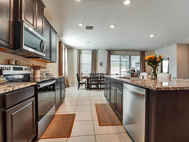 7330 Rome Ln — Photo 13