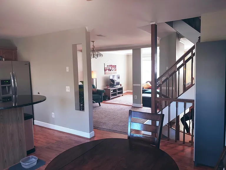 8013 Merry Oaks Ct — Photo 8