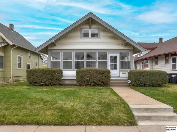 4128 N 18th St, Omaha, NE 68110
