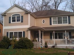 84 Ripplewood Dr, Lake Hopatcong, NJ 07849