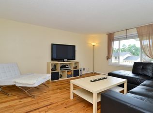 5004 N Scranton Ct, Denver, CO 80239