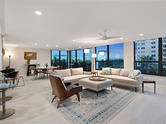 4th image of 11 Sunset Dr APT 307