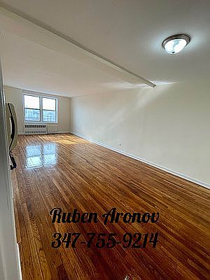 3rd image of 16201 Highland Ave #7S