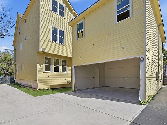 5th image of 312 W 9th St