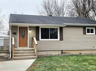 2320 Jonathan Ave, Rockford, IL 61103