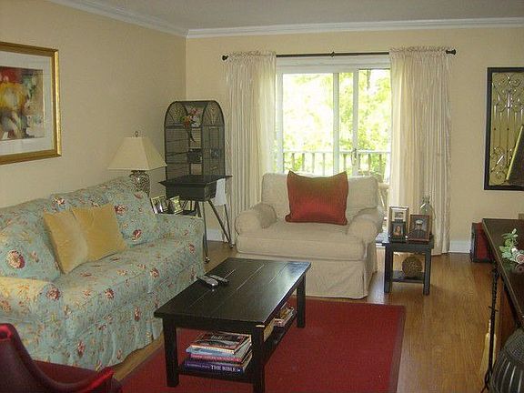 3rd image of 84 Park Dr #84