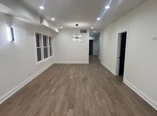 3436 N Central Park Ave #2, Chicago, IL 60618