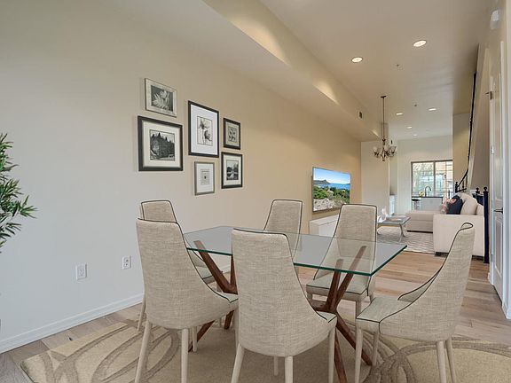 5th image of 421 W 6th St Unit 1006