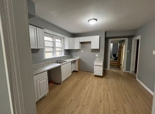 3922 N Bernard St FLOOR 2, Chicago, IL 60618