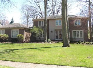 11770 Whispering Oak Ln, Shelby Township, MI 48315